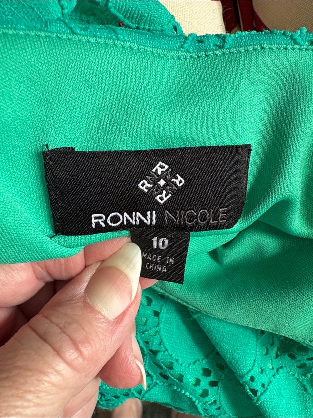 Ronni Nicole eyelet lace circle pattern dress green scoop neck sleeveless/stret - Picture 10 of 11